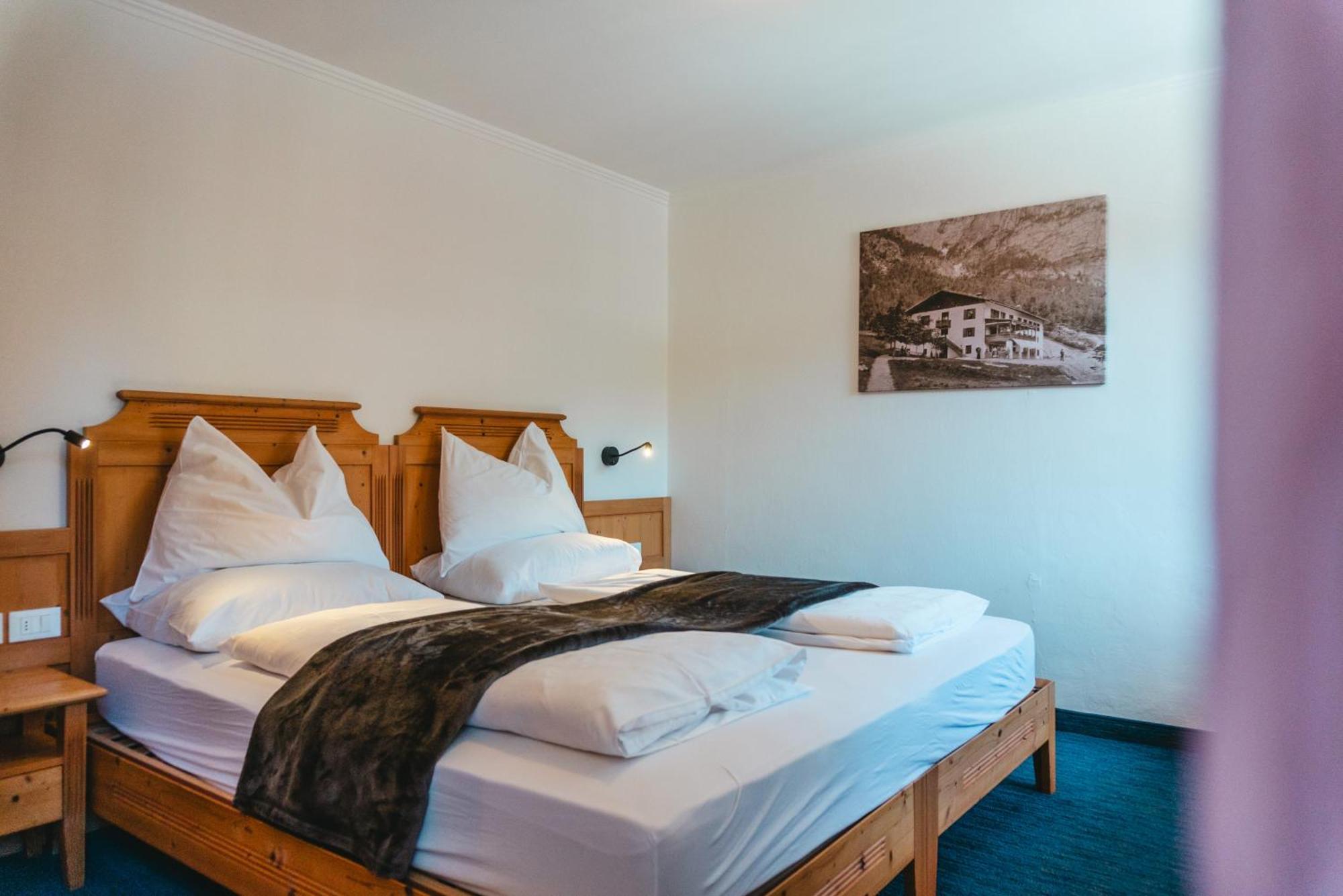 Dolomitenhotel Weisslahnbad 3* Tires